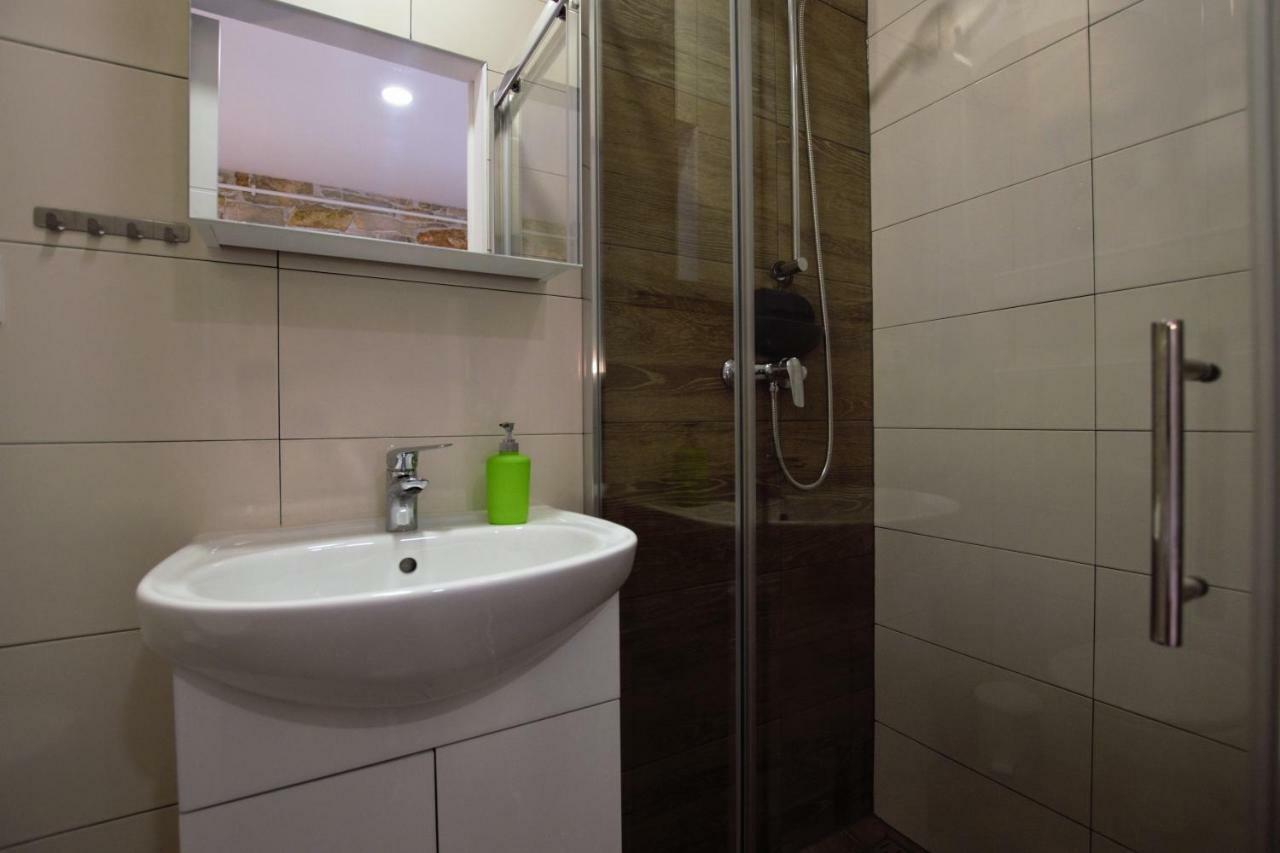 Studio apartman Danijela Pula Bagian luar foto